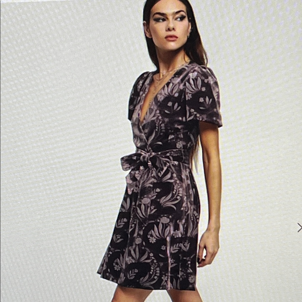 Disturbia Burgundy Snake Floral Tapestry Goth Velour Mini Dress Size‎ US 10